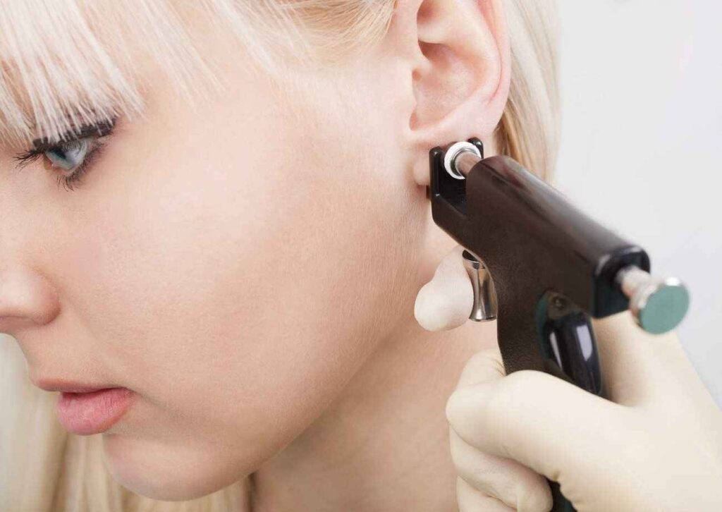 Ear Piercing - Earlobe Repair - Twacha Aesthetic Skin Clinic in Nagpur, Maharashtra