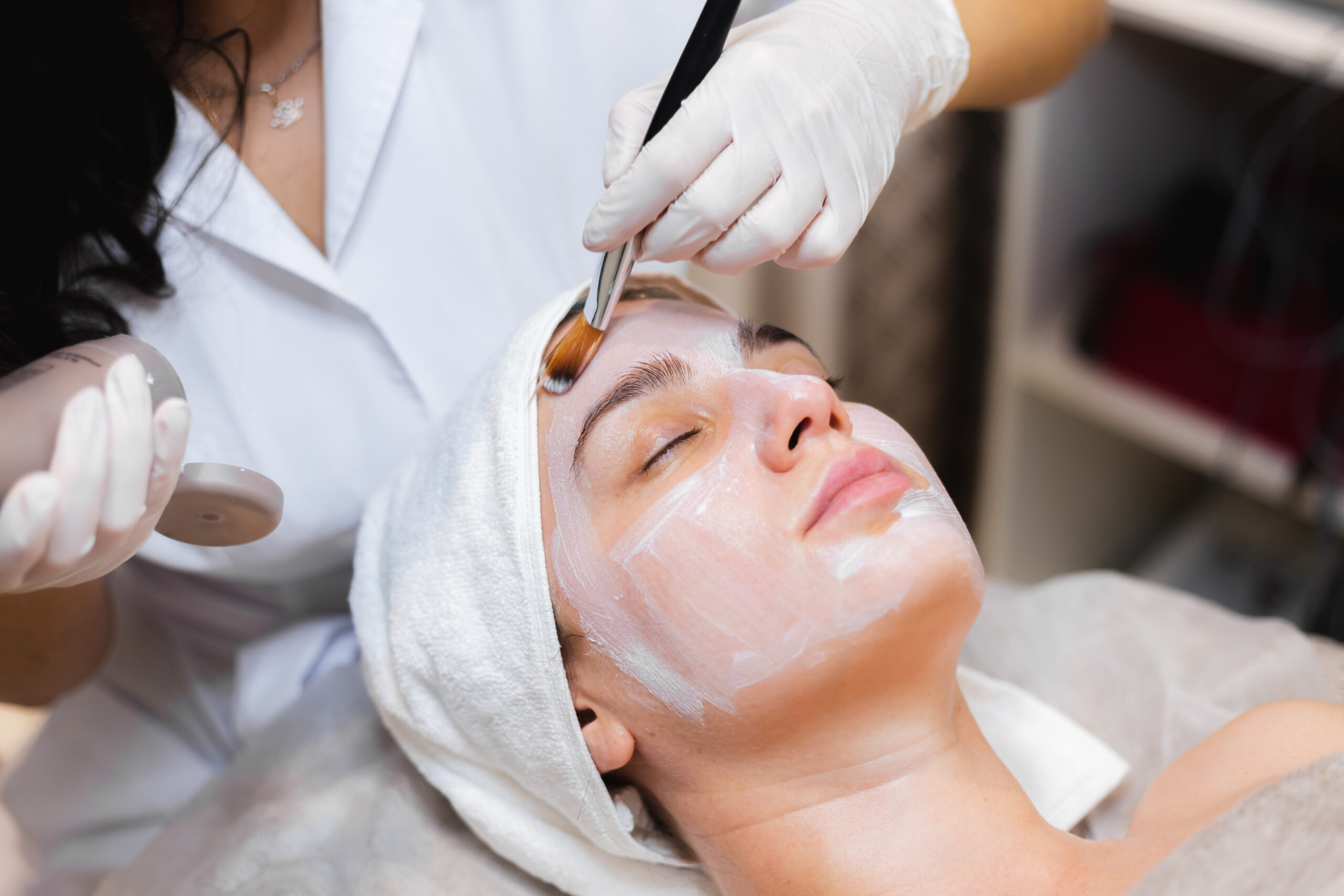 Hydra Facial- Twacha Aesthetic Clinic